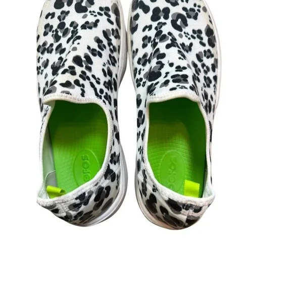 Oofos OOmg Snow Leopard Print Women Size 9 EU 40 Recovery Comfort Slip On Shoes - Picture 5 of 7